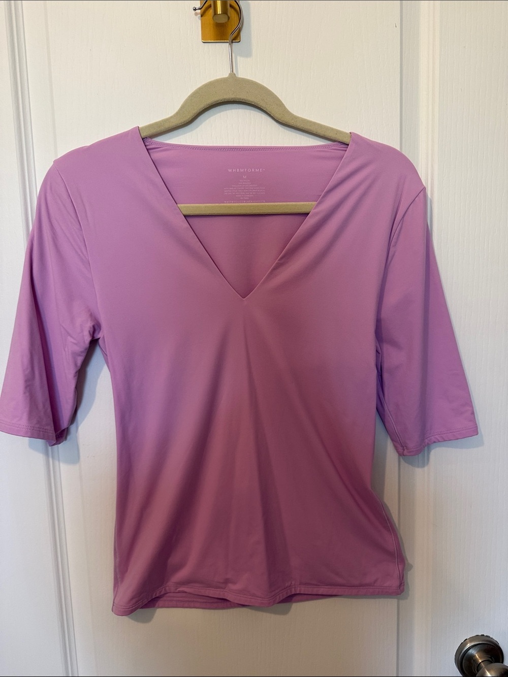 White House Black Market Top - Lavender V-Neck Short Sleeve